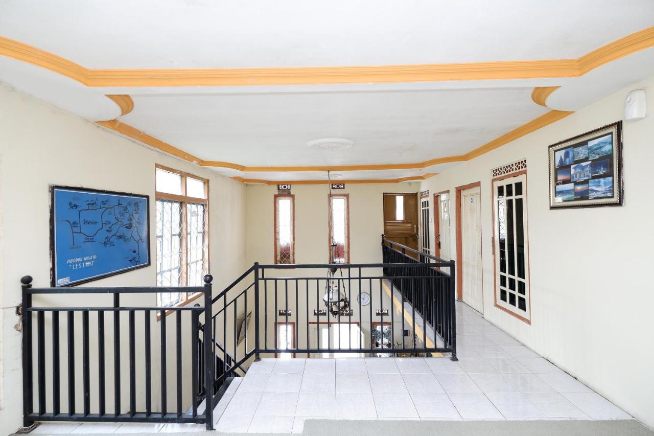 SPOT ON 2112 Homestay Lestari Dieng Syariah Diyeng Exterior foto